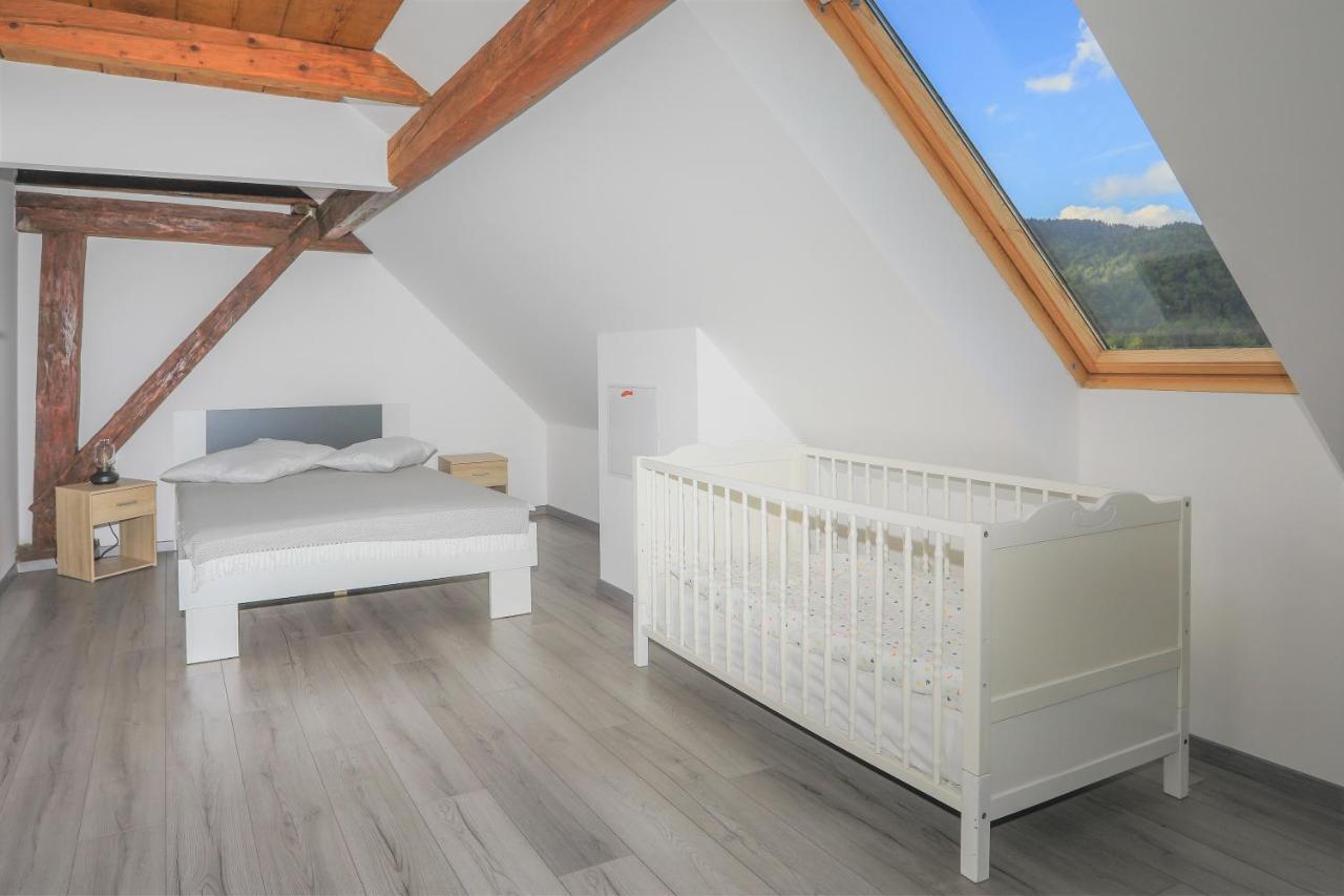 Apartment Krnicar Zgornje Gorje Exteriör bild